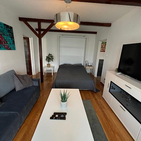 Apartman V Sirsom Centre Martina Nice S Klimatizaciou Buitenkant foto